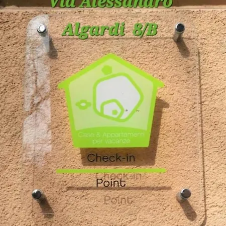 Pratello Lägenhet *